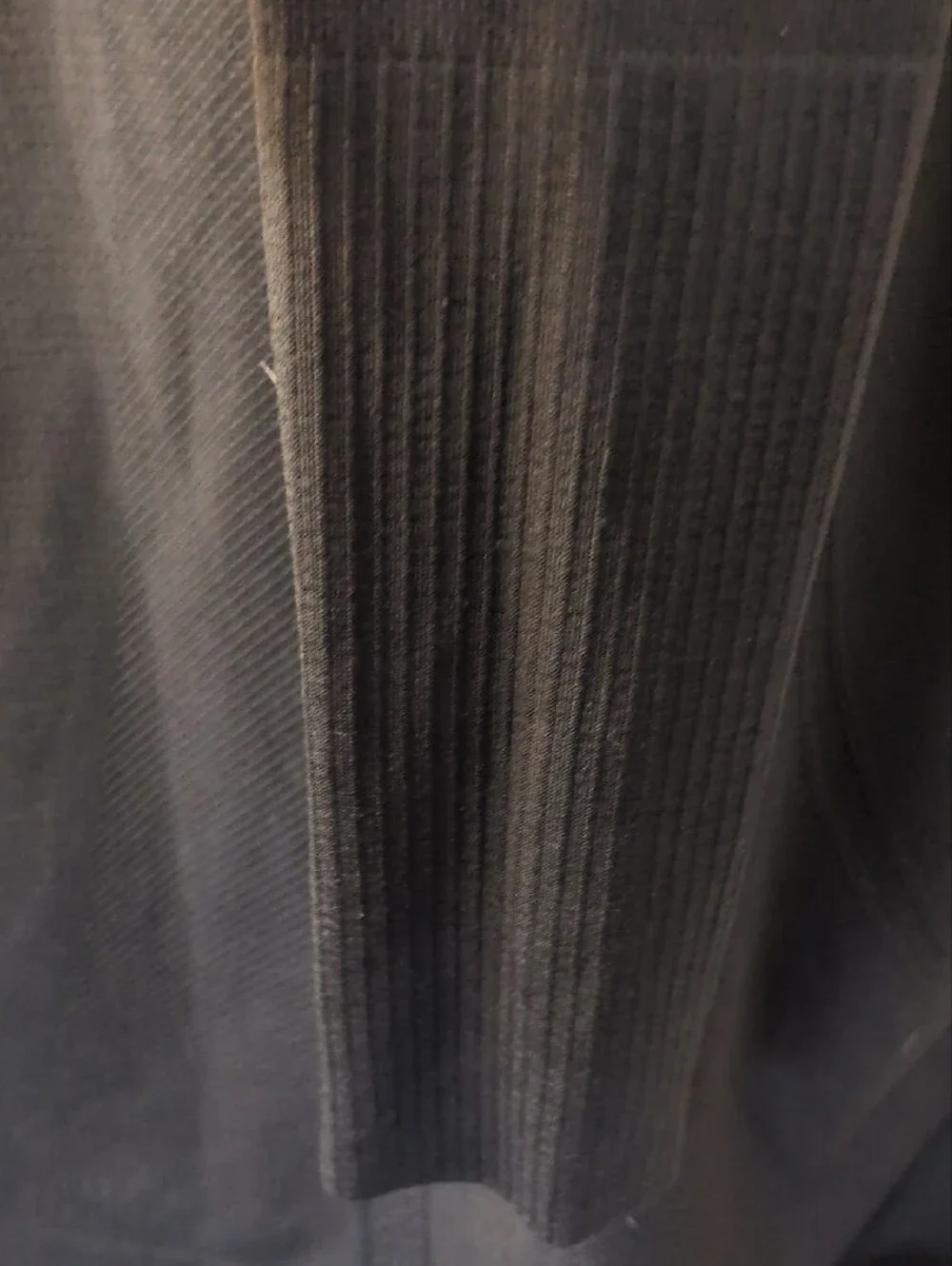 lululemon athletica Black Long Sleeve Seamless Crew, Thumbholes